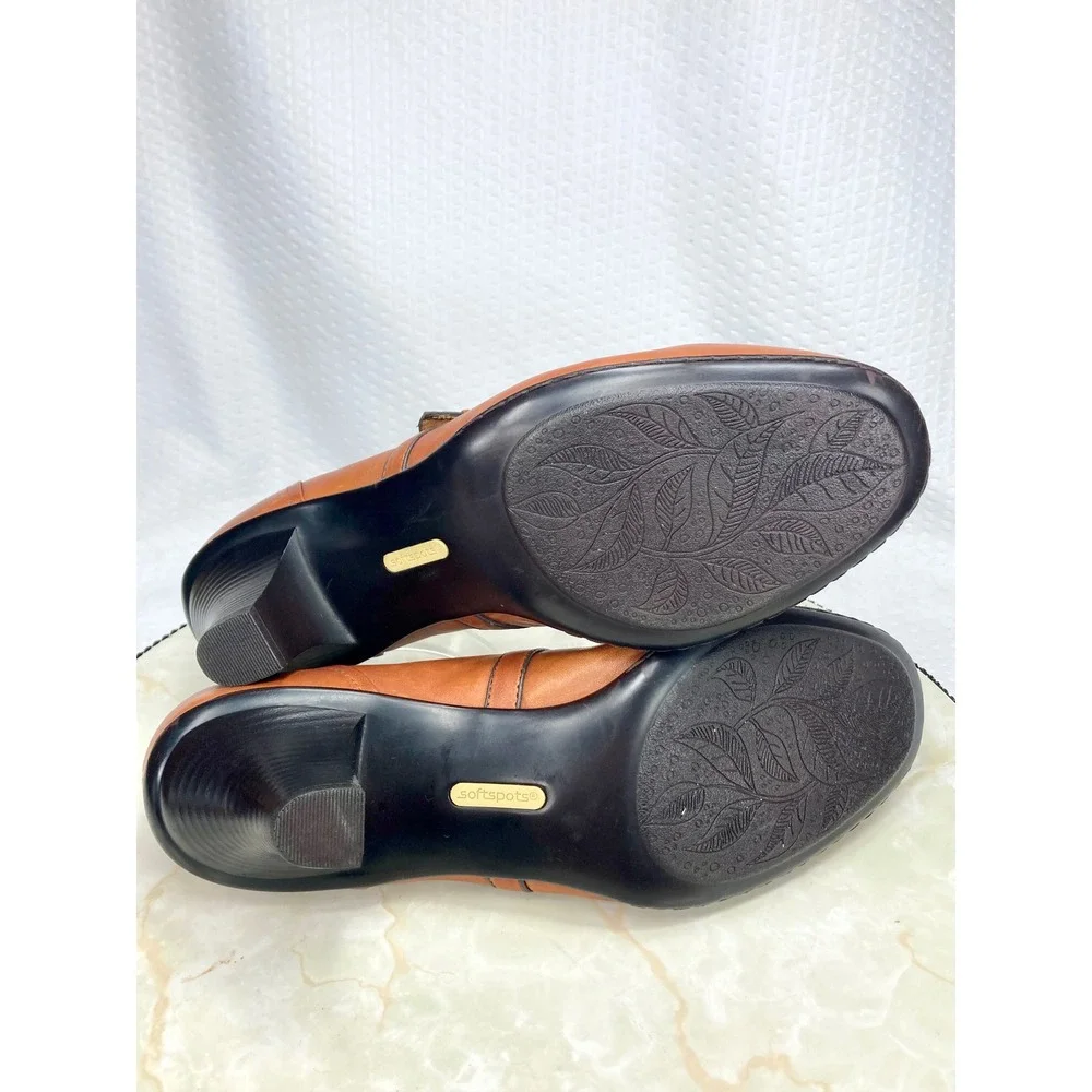 Softspots Leather Mary Jane Kitten Heel Pumps Womens 9.5WW Brown Office Academia